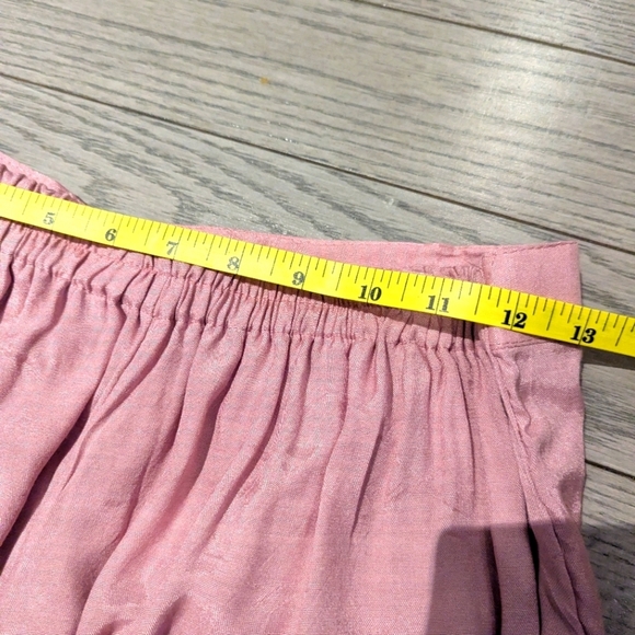 Chic Pink Silver Embroidered Suit With Floral Bead Design Silver- Size SM New - Picture 4 of 8